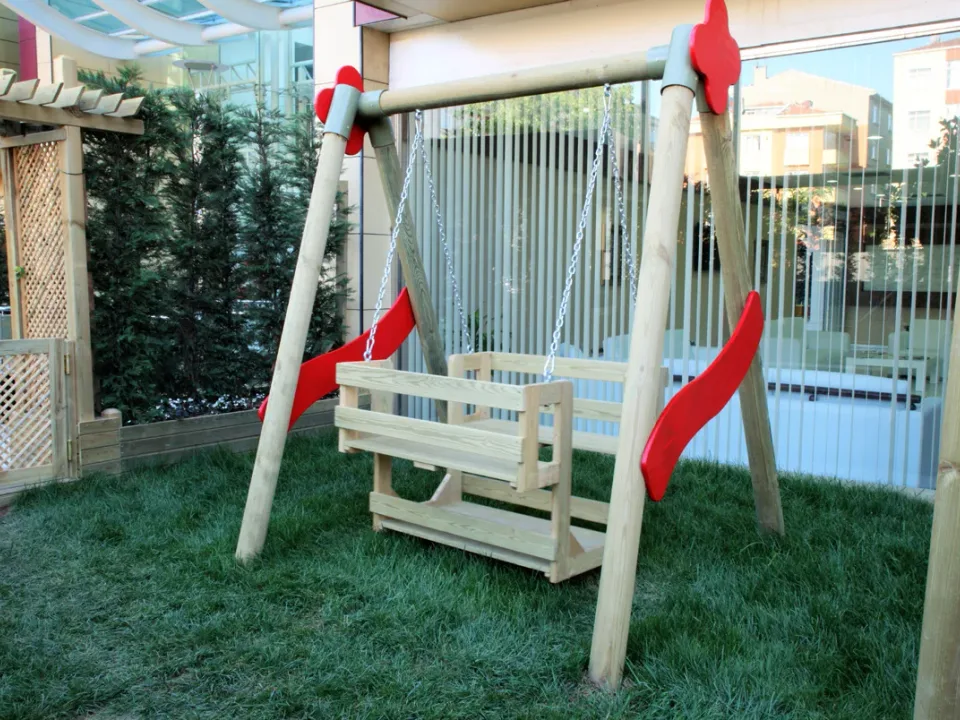 Ahşap Gondol Salıncak — Ürün