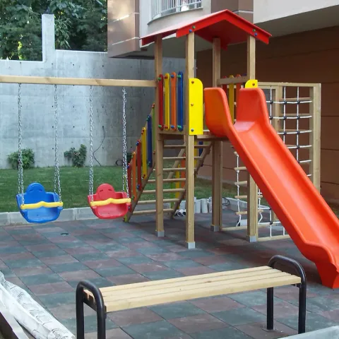 Salıncaklı Çift Kaydıraklı Ahşap Oyun Parkı — Ahşap Oyun Parkları