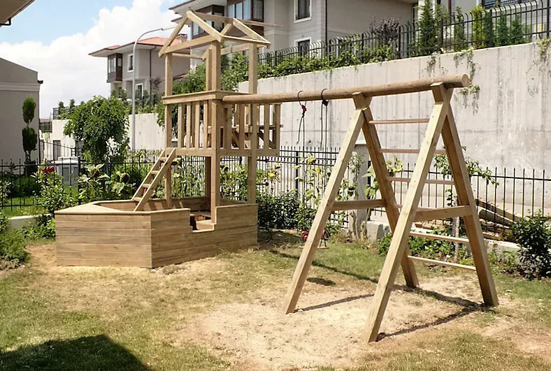 Kum Havuzlu Salıncaklı Ahşap Oyun Parkı — Ürün