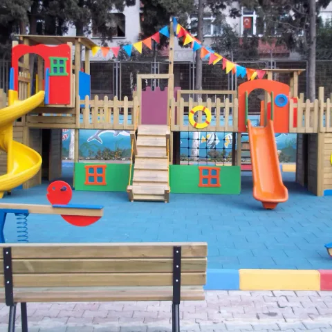 Deniz Temalı Çok Etkinlikli Ahşap Oyun Parkı — Ahşap Oyun Parkları