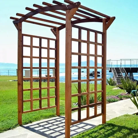 Kafes Panelli Ahşap Kemer Pergola — Ahşap Pergolalar