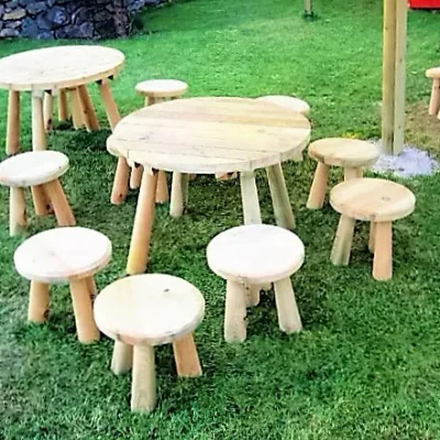 Kütük Ahşap Çocuk Masa ve Tabure Takımı — Ahşap Bahçe Mobilyaları