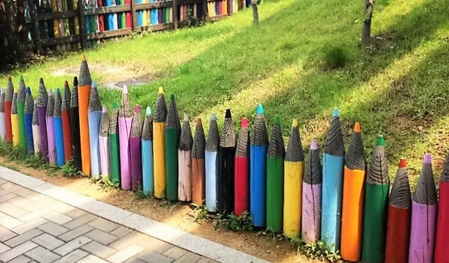 Renkli Kurşun Kalem Ahşap Çit — Ürün